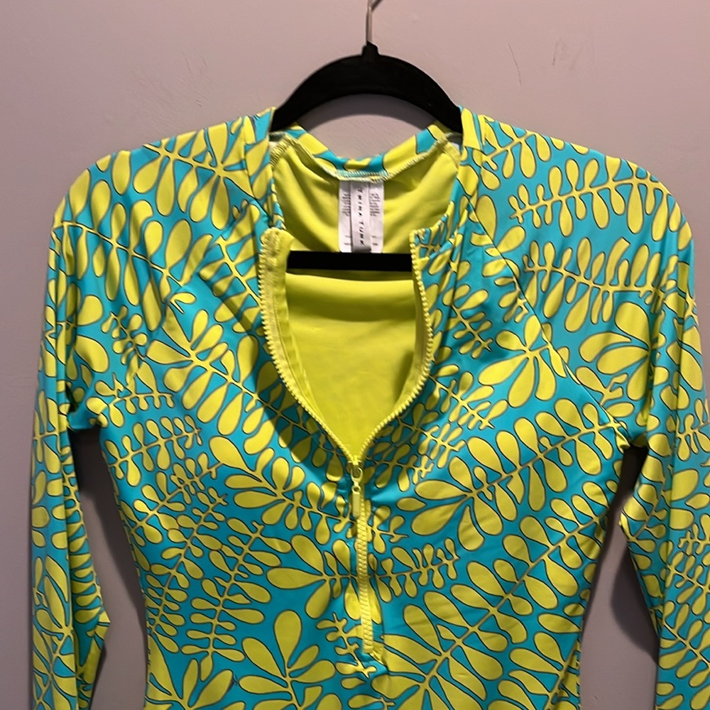 Trina Turk Longsleeve Swimsuit and matching pants - Picture 3 of 11